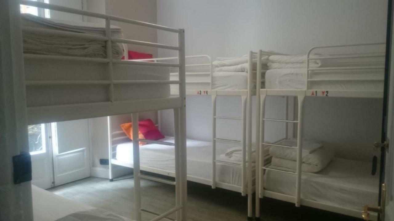 Royalty Albergue Hostal Santander