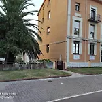 Comodo, Independiente Y Coqueto Apartamento