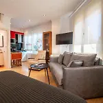 Estudio Reformado En Puerto Chico Santander
