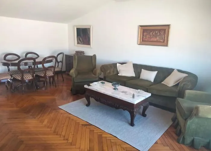 Precioso Atico De 80 M2 Y 35 M2 De Terraza