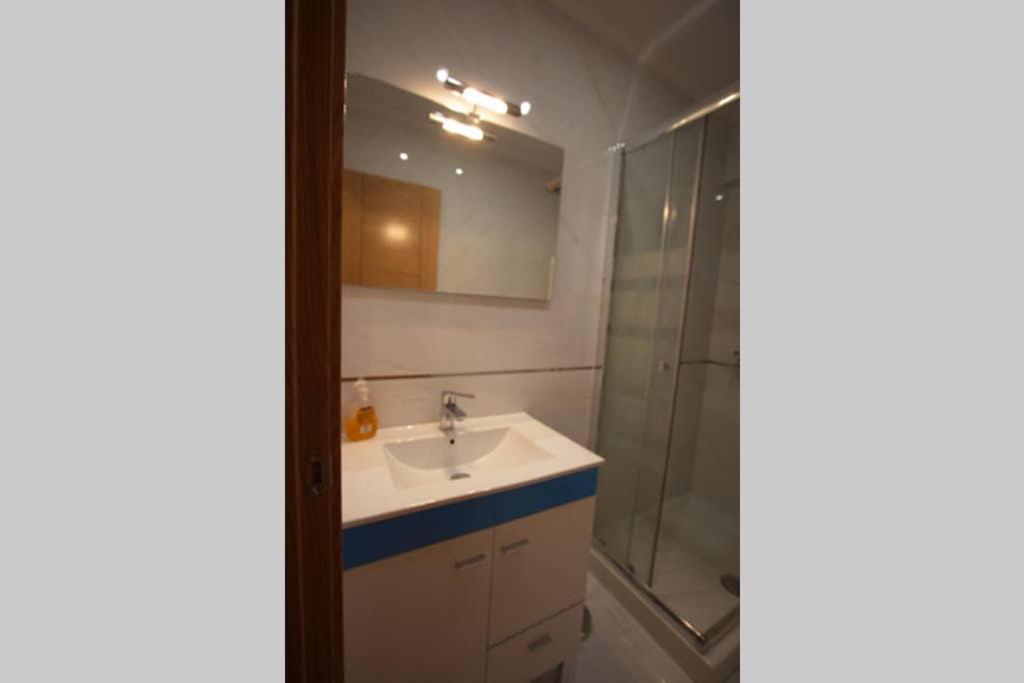 Apartamento Playa Del Sardinero Apartamento *