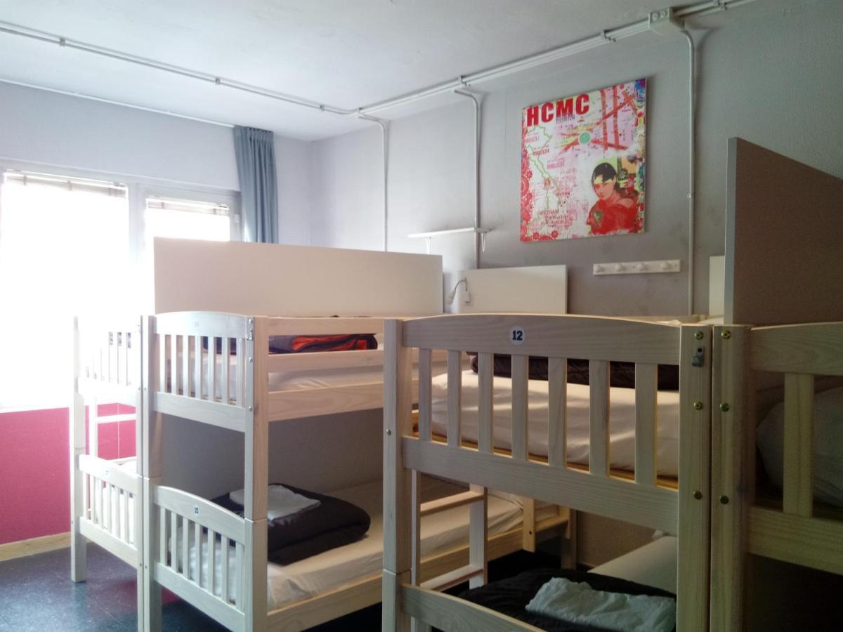 Santander Central Hostel Hostal *