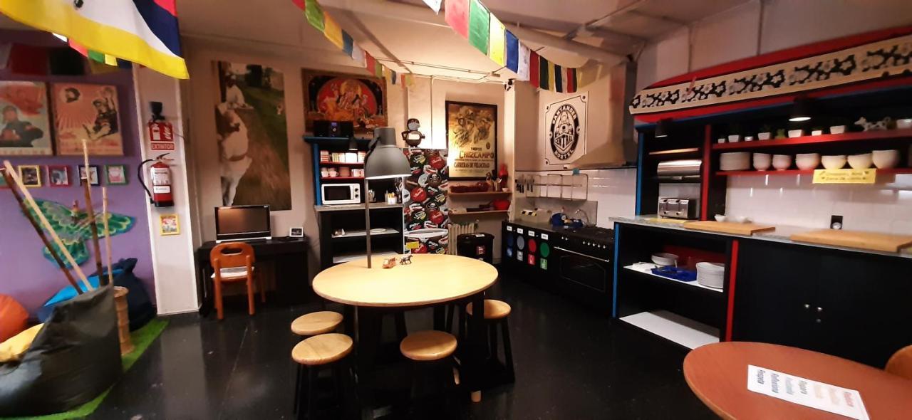 Santander Central Hostel Hostal *