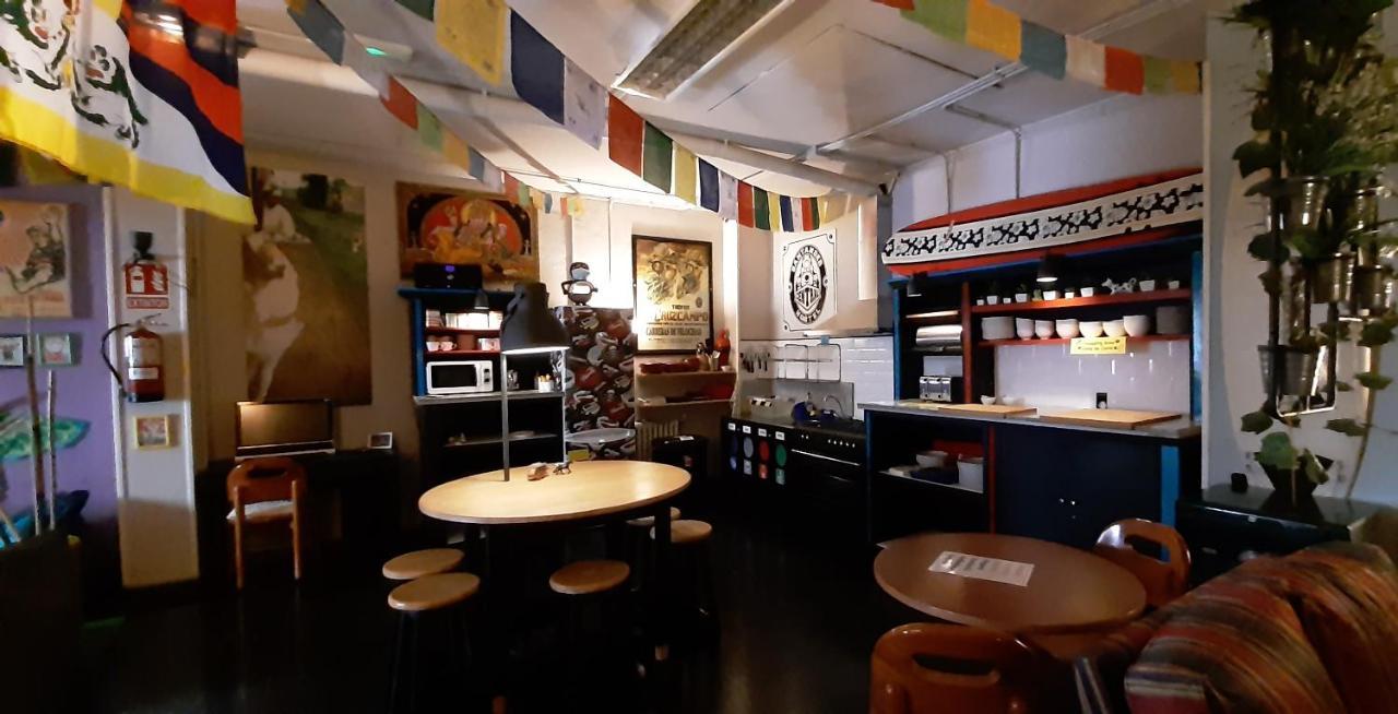 Santander Central Hostel Hostal