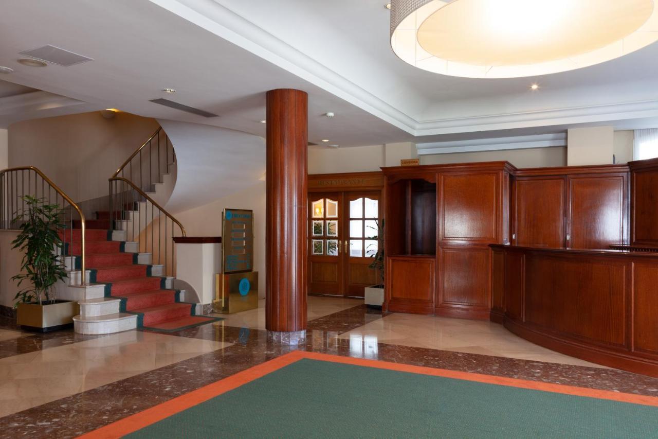 Hoyuela Hotel 4*