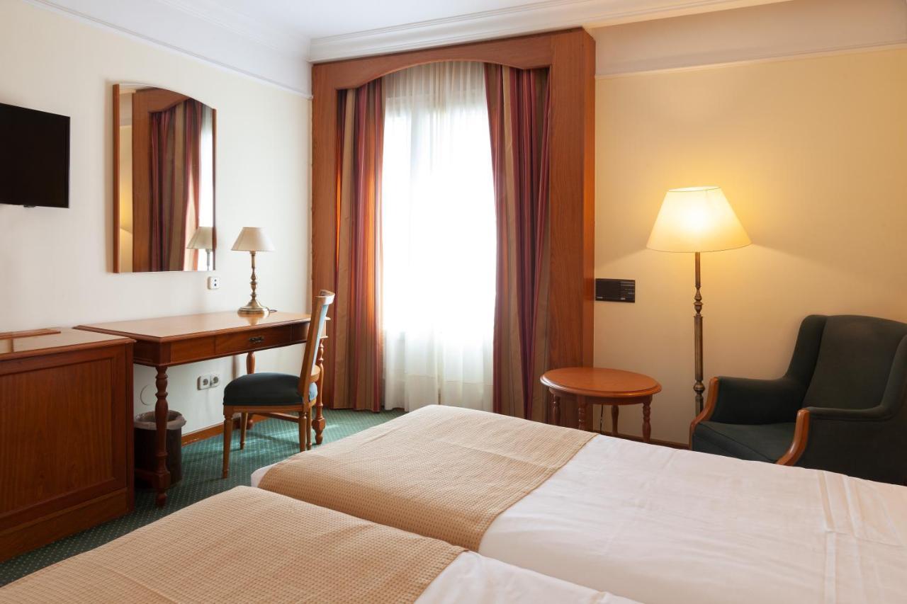 Hotel Hoyuela Santander