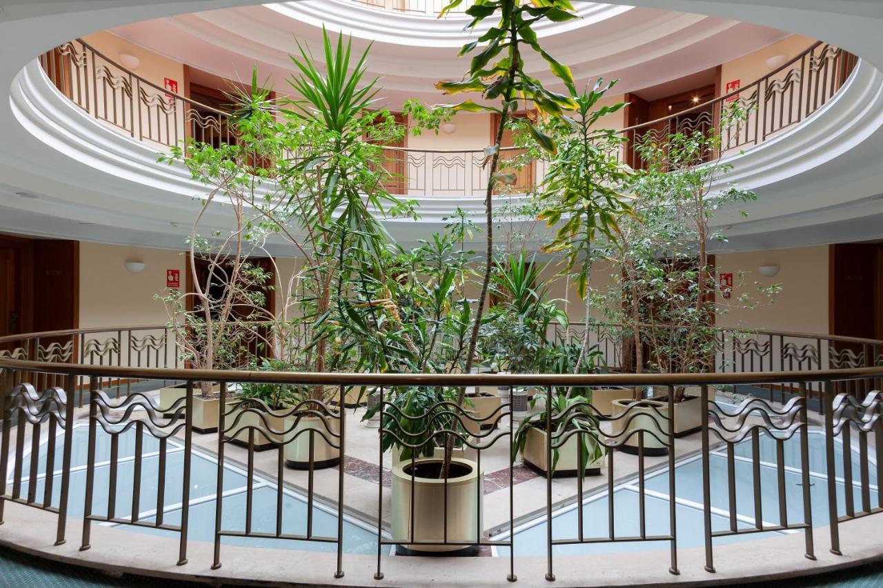 Hotel Hoyuela Santander