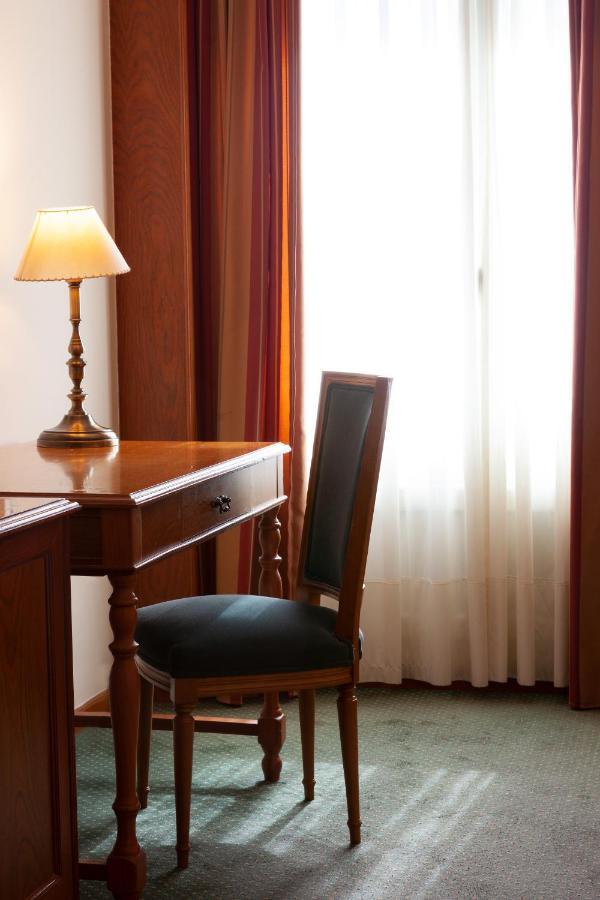 Hotel Hoyuela