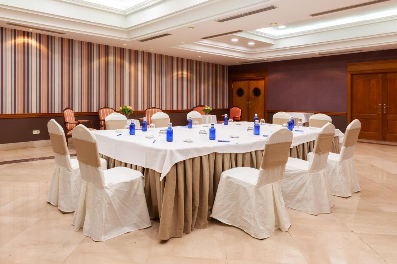 Hoyuela Hotel 4*