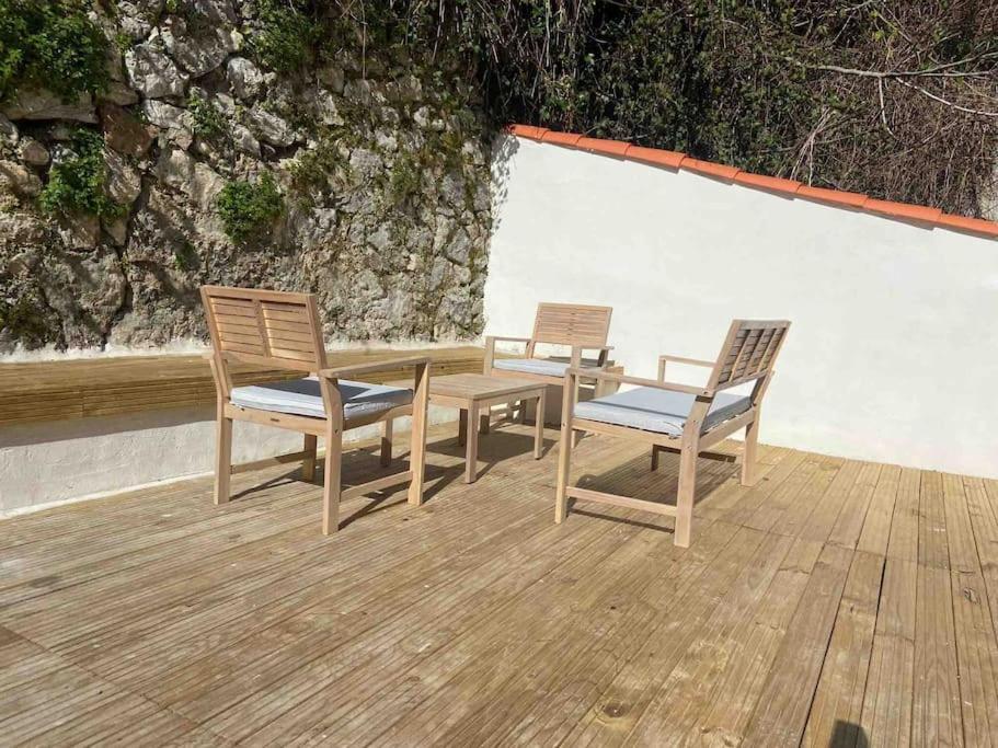 Una Terraza En El Rio De La Pila * Santander