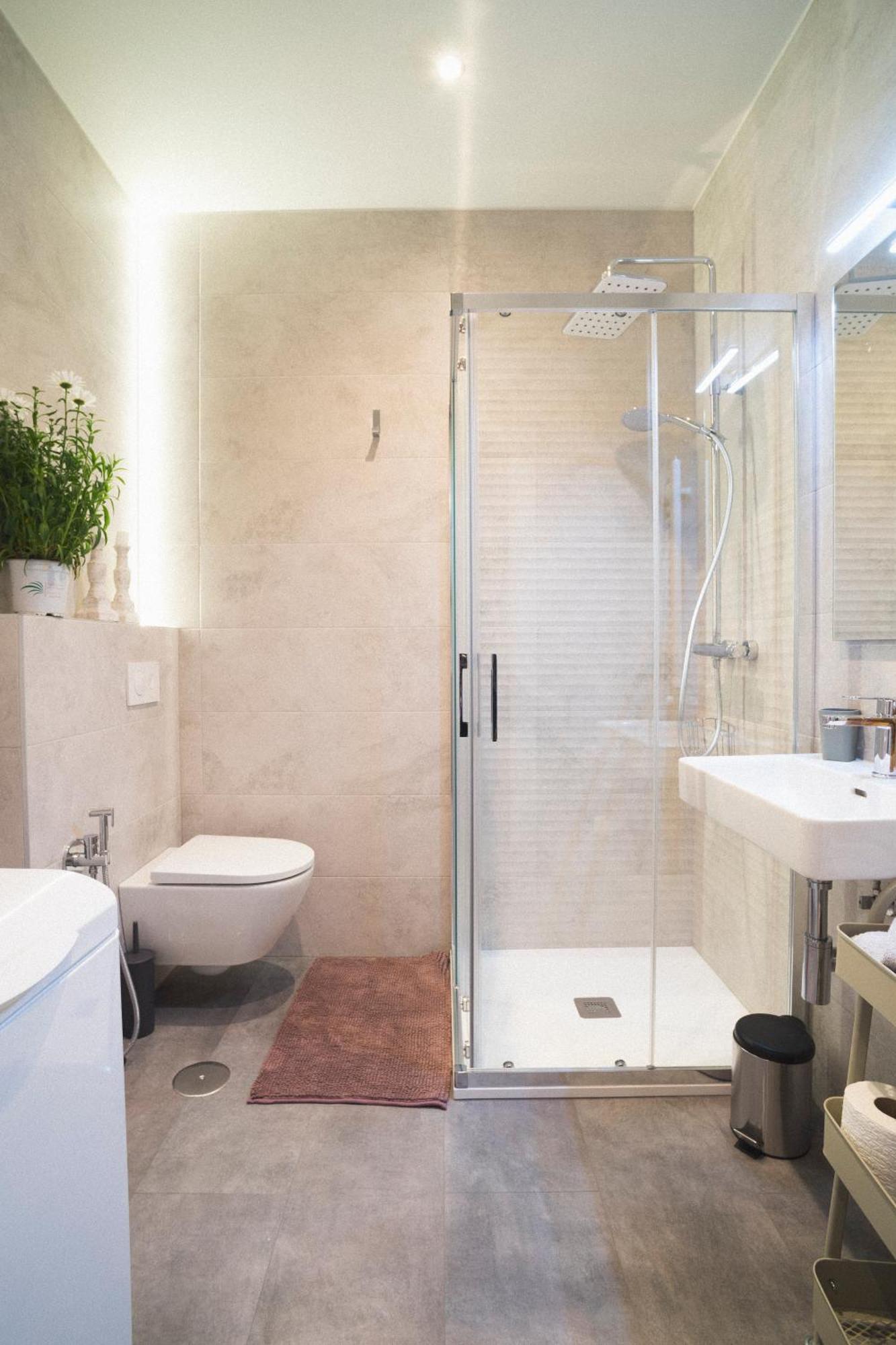 Plaza Cuatro Apartamento *
