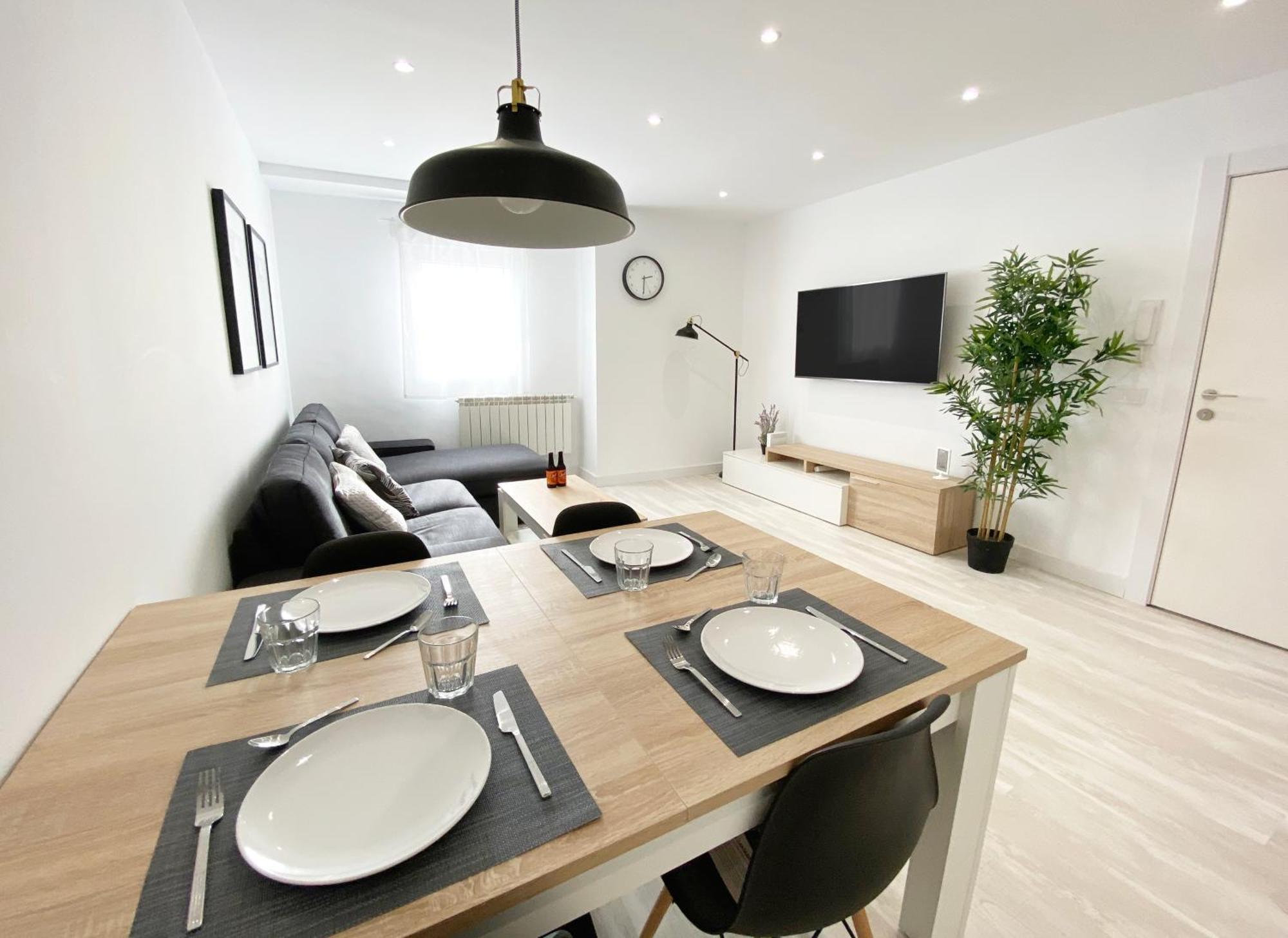 Apartamento Con Vistas Al Mar En El Centro Santander