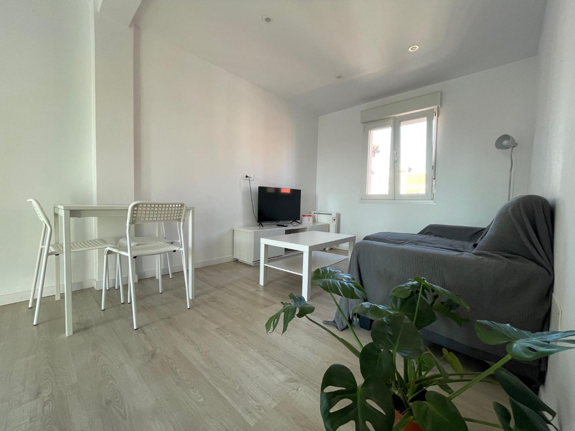 Amplio Cerca Del Centro Apartamento *