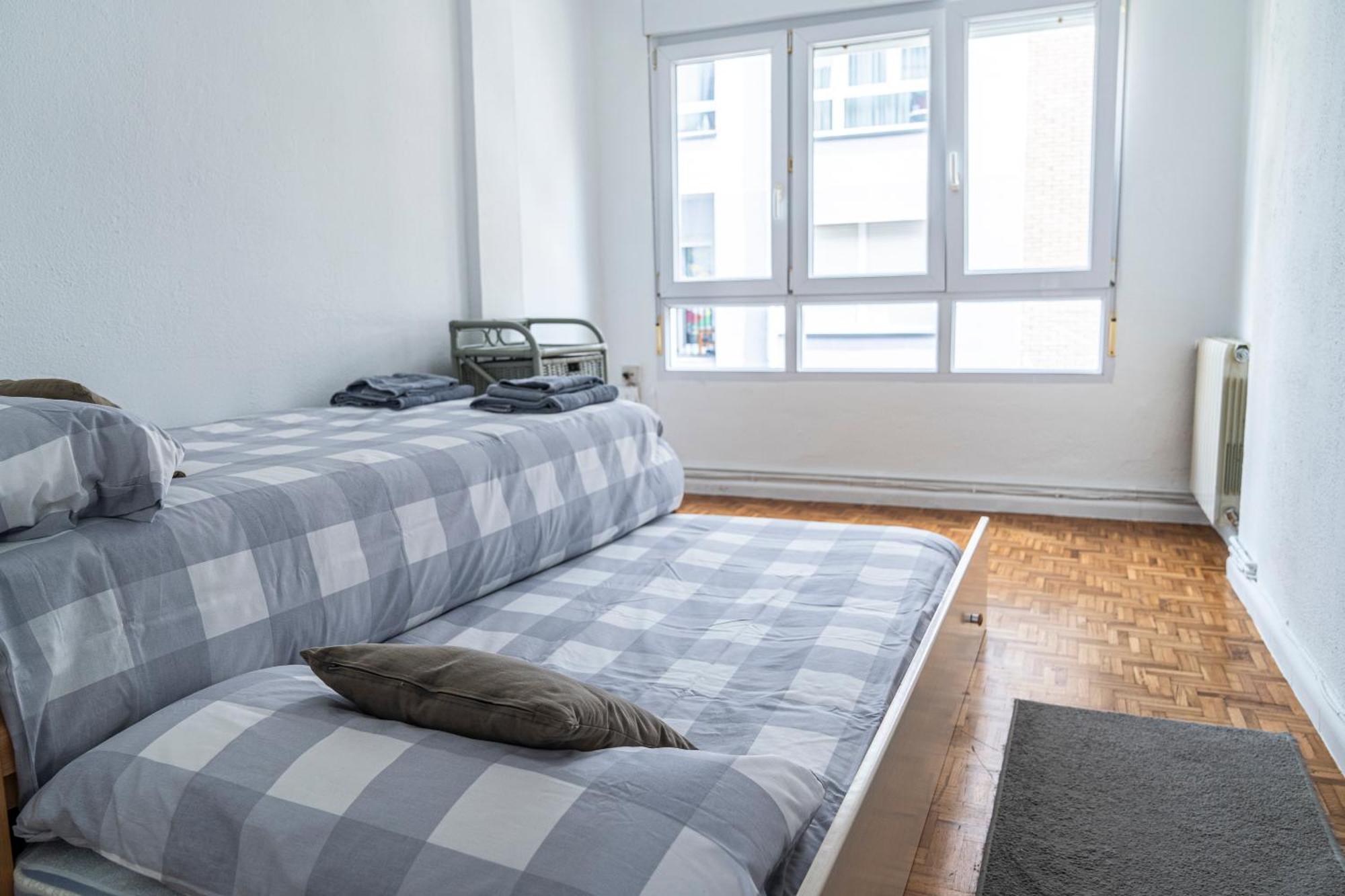 Piso Reformado En El Centro De Apartamento *