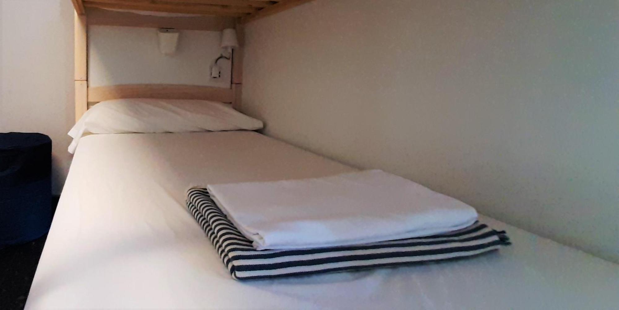 Santander Central Hostel * Santander