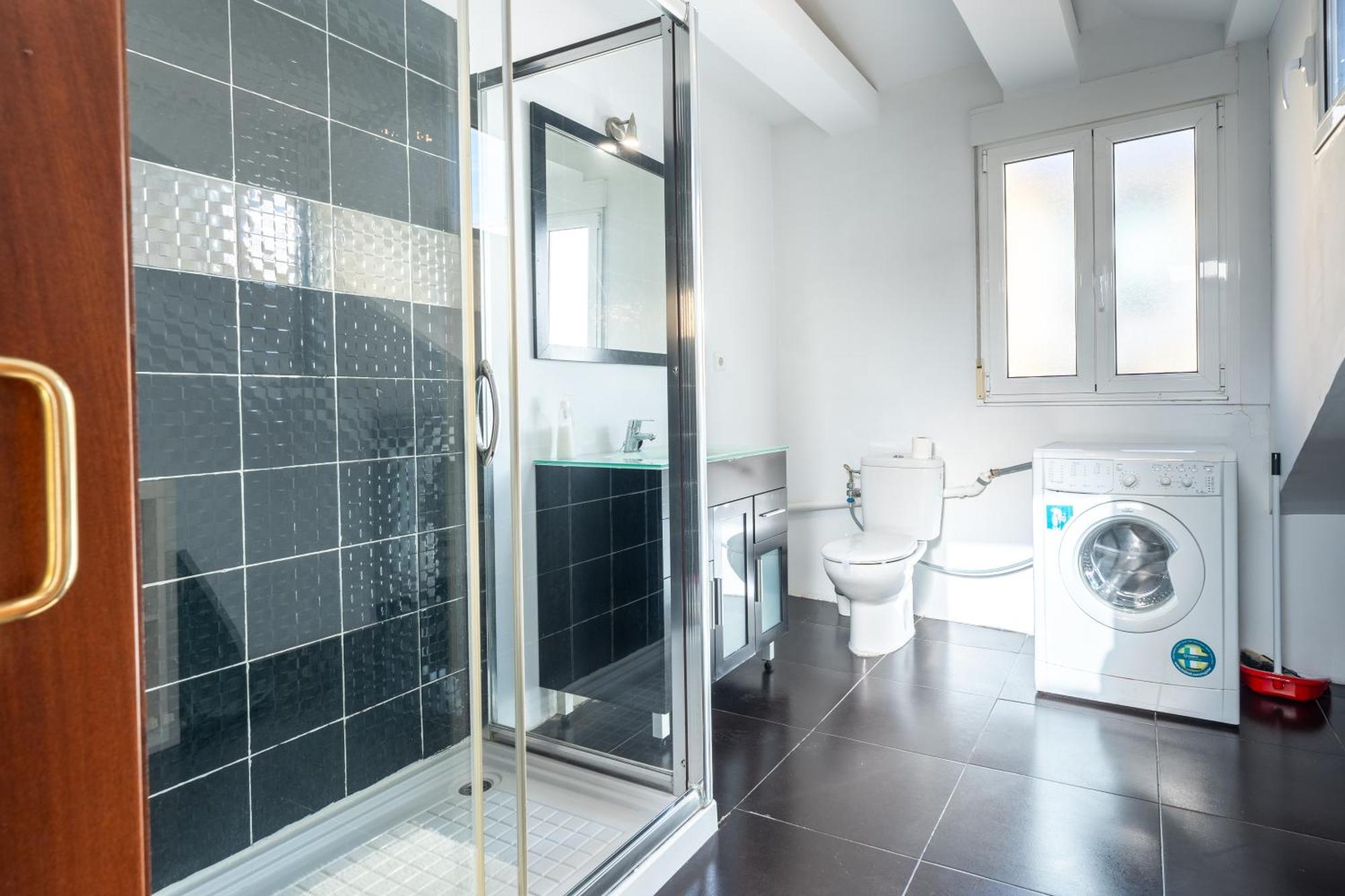 Loft En Calle Emblematica By Urbanhosting * Santander