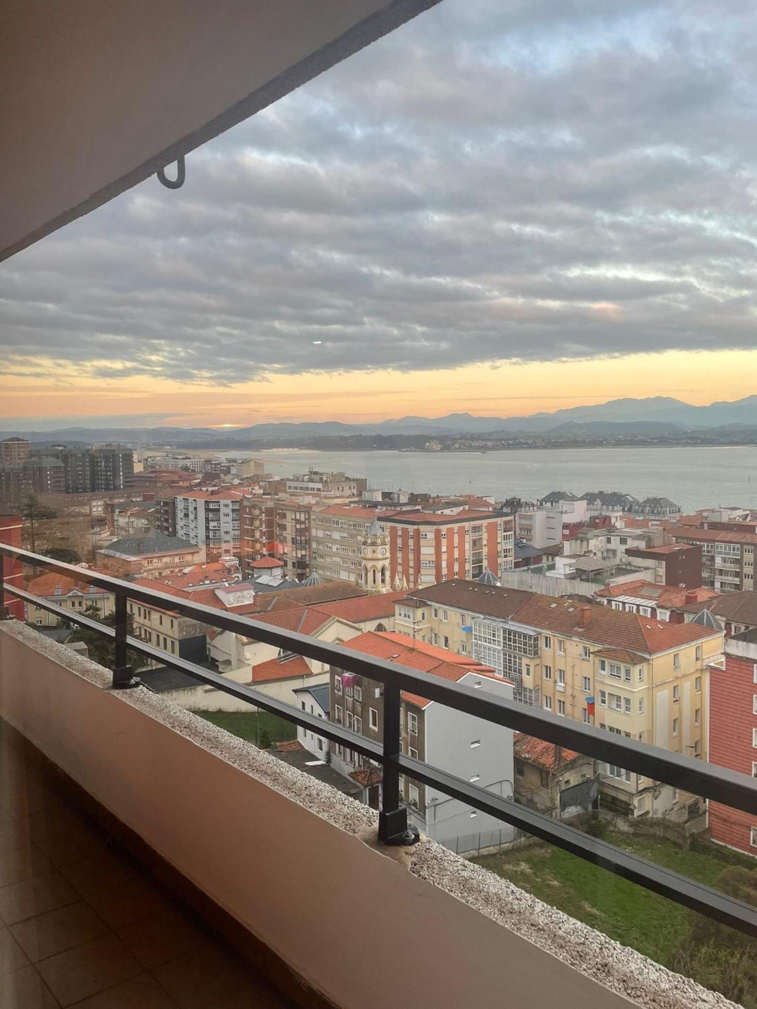 Vistas A La Bahia En Pleno Centro * Santander