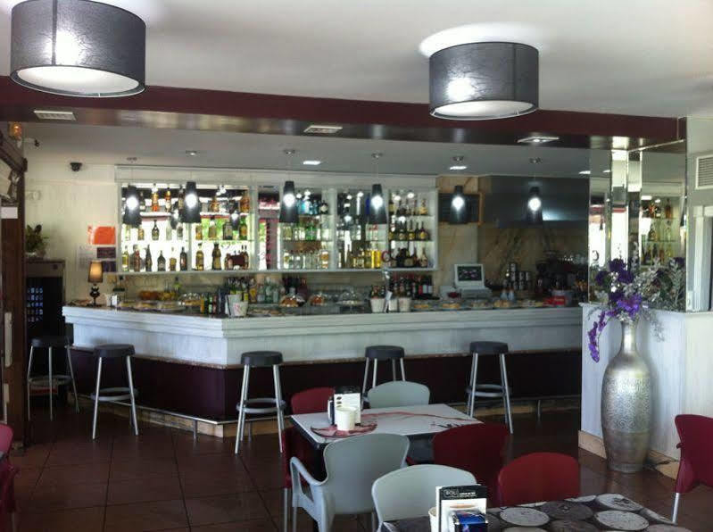 Rocamar Guest house 2*