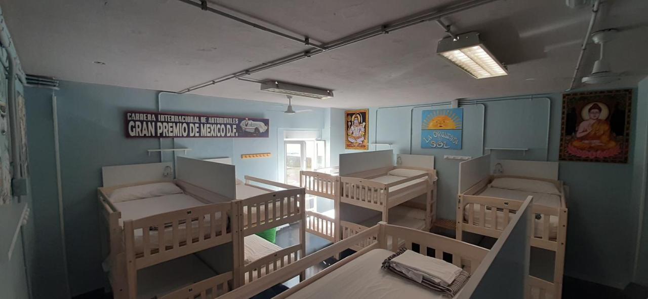 Hostal Santander Central Hostel *
