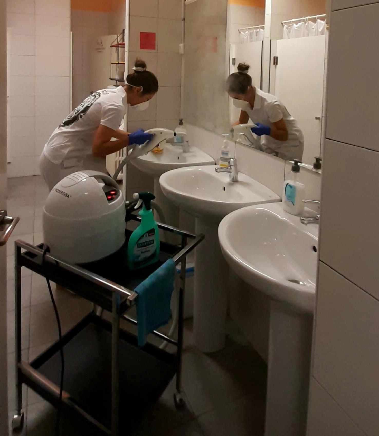 Santander Central Hostel Hostal